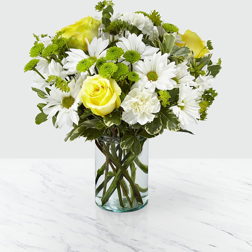 Happy Day Bouquet – BOWS PETALS 'N LACE, Livingston TN