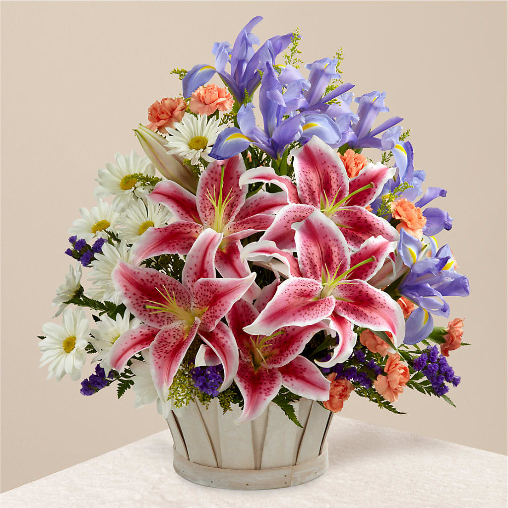 The Wondrous Nature Bouquet – BOWS PETALS 'N LACE, Livingston TN