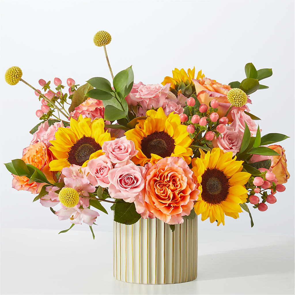 Sun's Out Bouquet – BOWS PETALS 'N LACE, Livingston TN