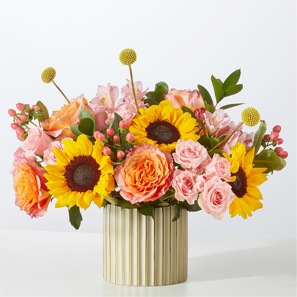 Sun's Out Bouquet – BOWS PETALS 'N LACE, Livingston TN