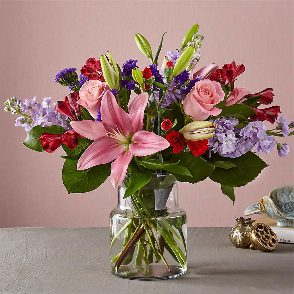 Romantique Bouquet – BOWS PETALS 'N LACE, Livingston TN