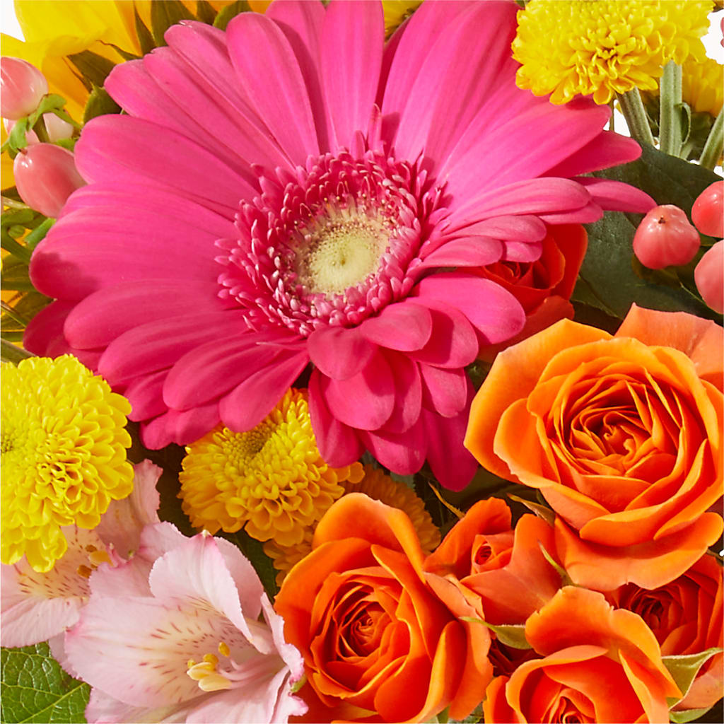 Florist Original Mixed Bouquet – BOWS PETALS 'N LACE, Livingston TN
