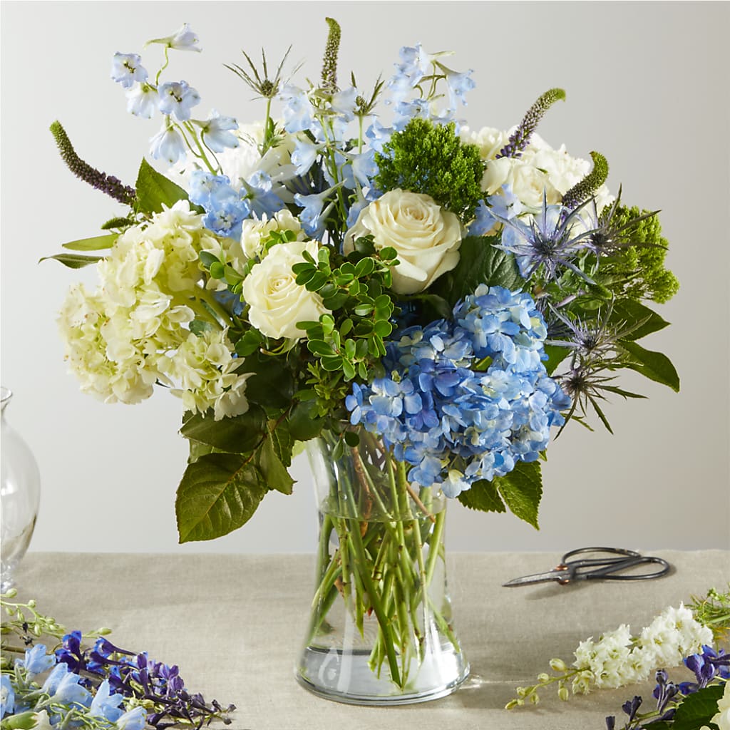 Festival of Lights – A Florist Original – BOWS PETALS 'N LACE, Livingston TN