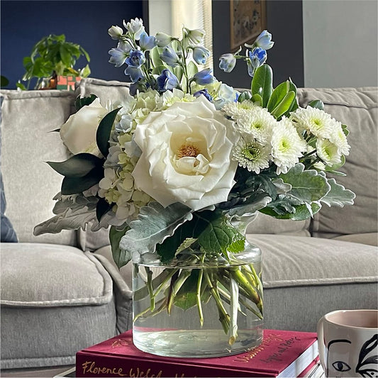 Clear Skies Bouquet – BOWS PETALS 'N LACE, Livingston TN