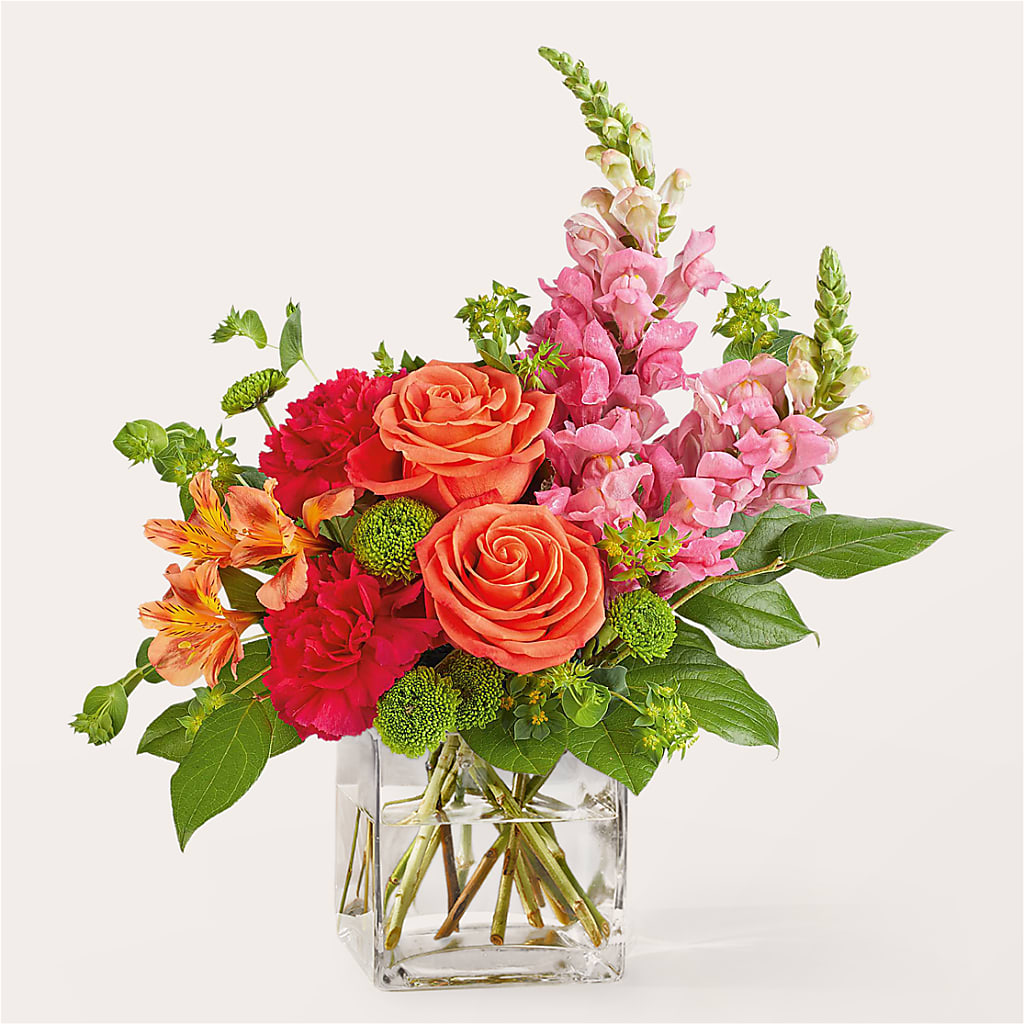 Cosmopolitan Bouquet – BOWS PETALS 'N LACE, Livingston TN