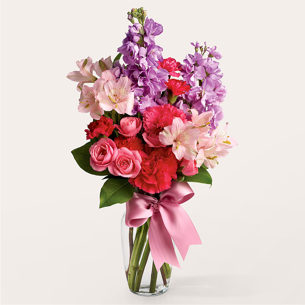 Main Character Bouquet – BOWS PETALS 'N LACE, Livingston TN