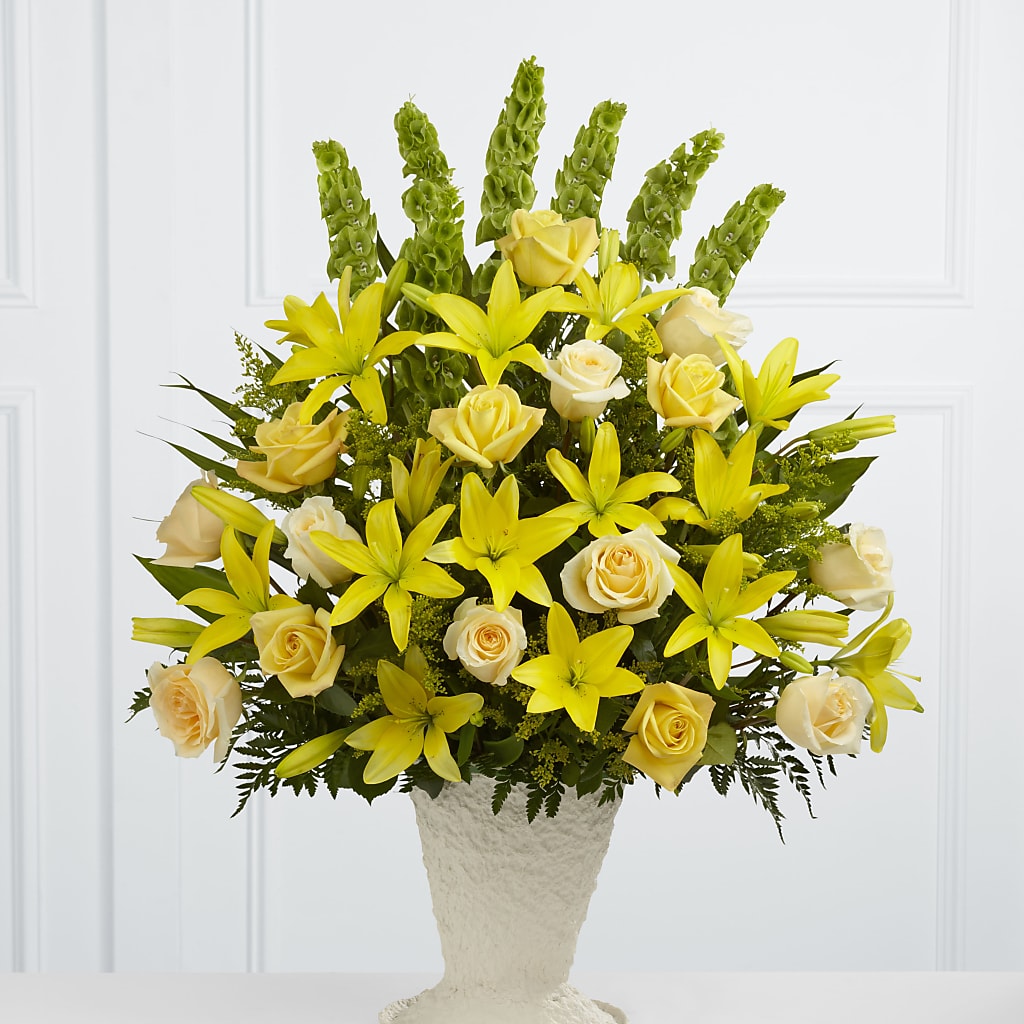 Golden Memories Arrangement – BOWS PETALS 'N LACE, Livingston TN