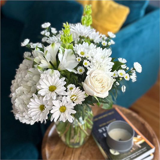 Classic Ivory – A Florist Original – BOWS PETALS 'N LACE, Livingston TN