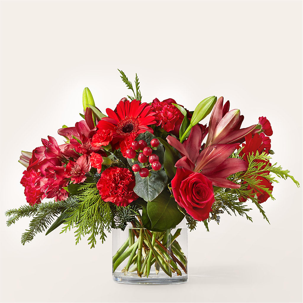 Friendsmas Bouquet – BOWS PETALS 'N LACE, Livingston TN