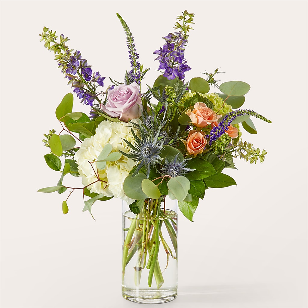 Appealing Aura Bouquet – BOWS PETALS 'N LACE, Livingston TN