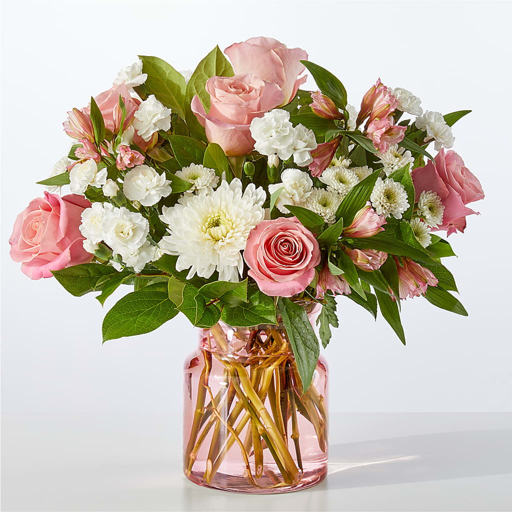 Infatuated Bouquet – BOWS PETALS 'N LACE, Livingston TN