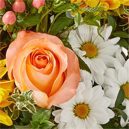 The Good Life Bouquet – BOWS PETALS 'N LACE, Livingston TN