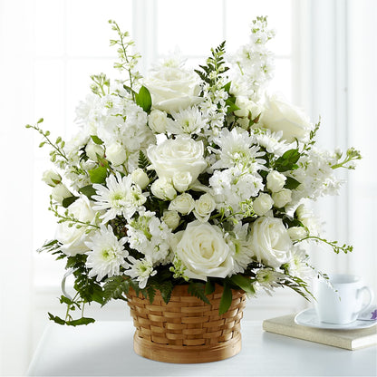 Heartfelt Condolences Arrangement – BOWS PETALS 'N LACE, Livingston TN