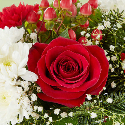 Chance of Flurries Bouquet – BOWS PETALS 'N LACE, Livingston TN