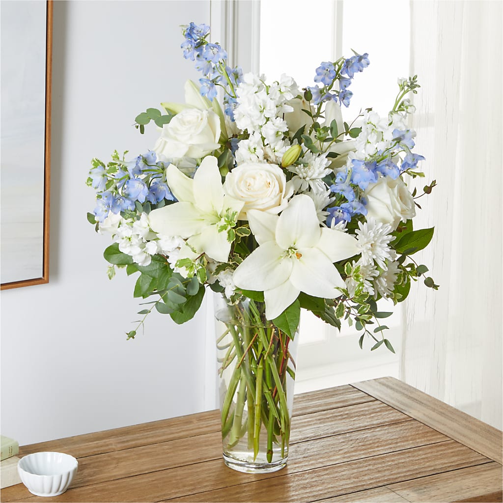 Peace of Mind Bouquet – BOWS PETALS 'N LACE, Livingston TN