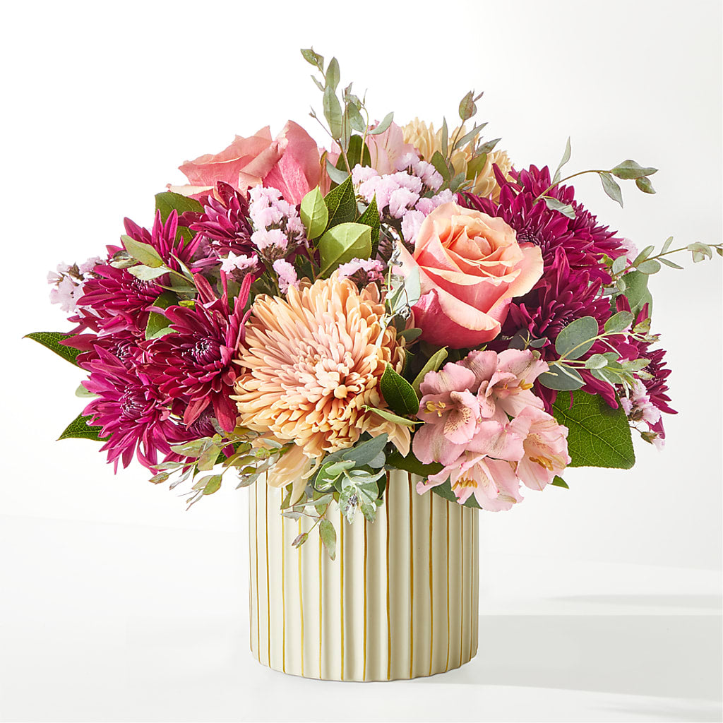 Berry Cobbler Bouquet with Ivory Vase – BOWS PETALS 'N LACE, Livingston TN
