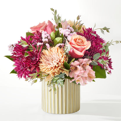 Berry Cobbler Bouquet with Ivory Vase – BOWS PETALS 'N LACE, Livingston TN