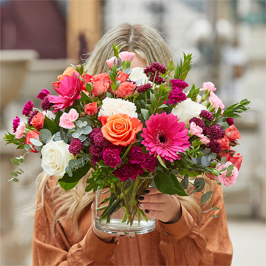 Smell the Roses Bouquet – BOWS PETALS 'N LACE, Livingston TN