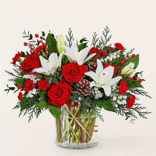 Best in Snow Bouquet – BOWS PETALS 'N LACE, Livingston TN